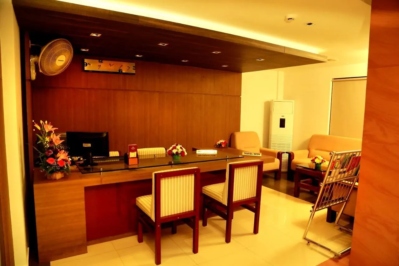 Hotel De Grand كاليكوت
